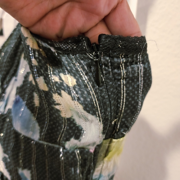 ROCOCO SAND SILK FLORAL TIERED MINI DRESS ADJUSTABLE STRAPS WOMENS MEDIUM - Picture 9 of 16